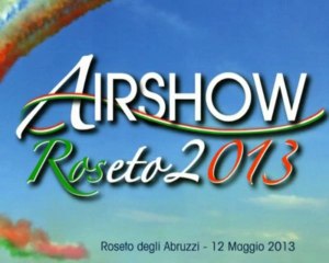 337 - Airshow Roseto 2013 - Esibizioni aerei civili e militari - 2013-05-12