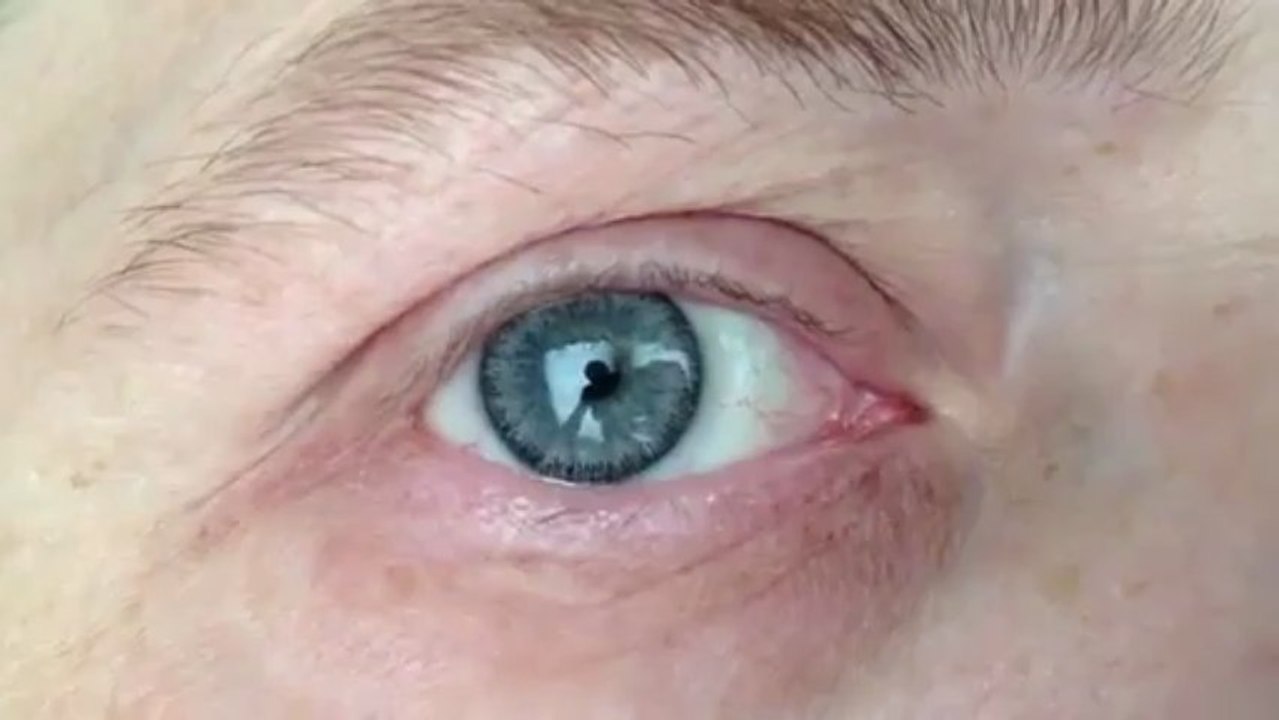 REVIEW SOLUTION-LENS.COM REVIEW COLOR LENS BARBIE DUEBA LILY GREY COLOR LENS FROM ONLINE KOREAN FASHION STORE