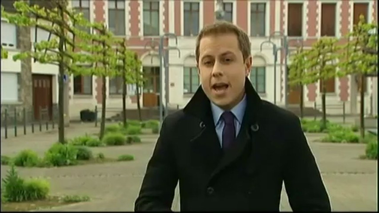 L'UMP suspend un militant allié avec le FN pour les municipales