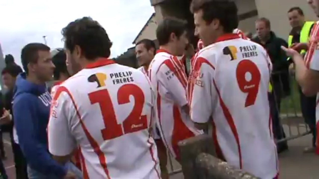 HAIE D'HONNEUR CONTRE PERIGUEUX