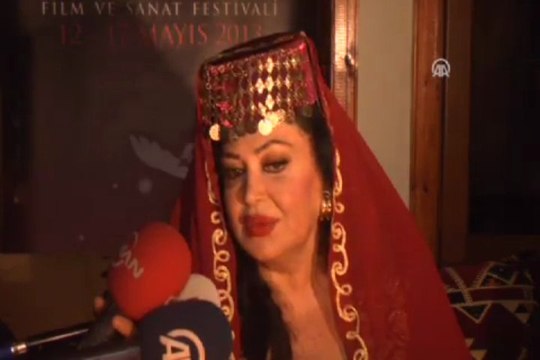 Türkan Şoray, Çayda Çıra oynadı