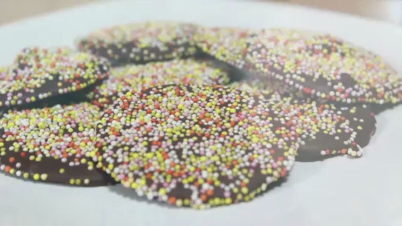 CHOCOLATE FRECKLES : KIDS RECIPE