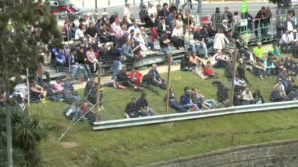 "LES  W-D.D. MICHOU NEWS " - 12 MAI 2013 - PAU - A L'HEURE DE L'AUTOMOBILE.