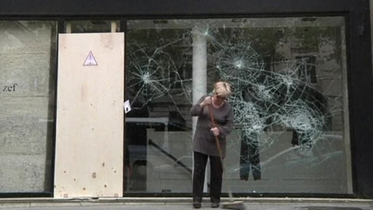 Paris faces massive clean up after football riots