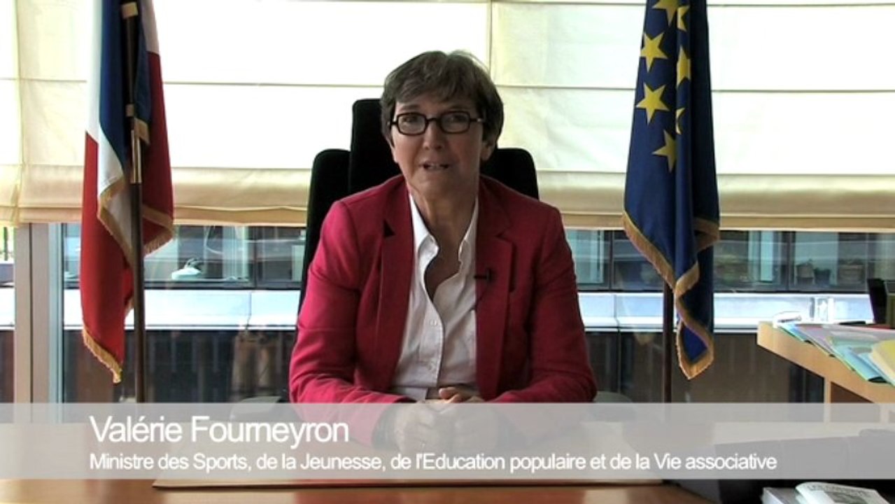 Valérie Fourneyron présente ses 1 an d'action pour la Jeunesse