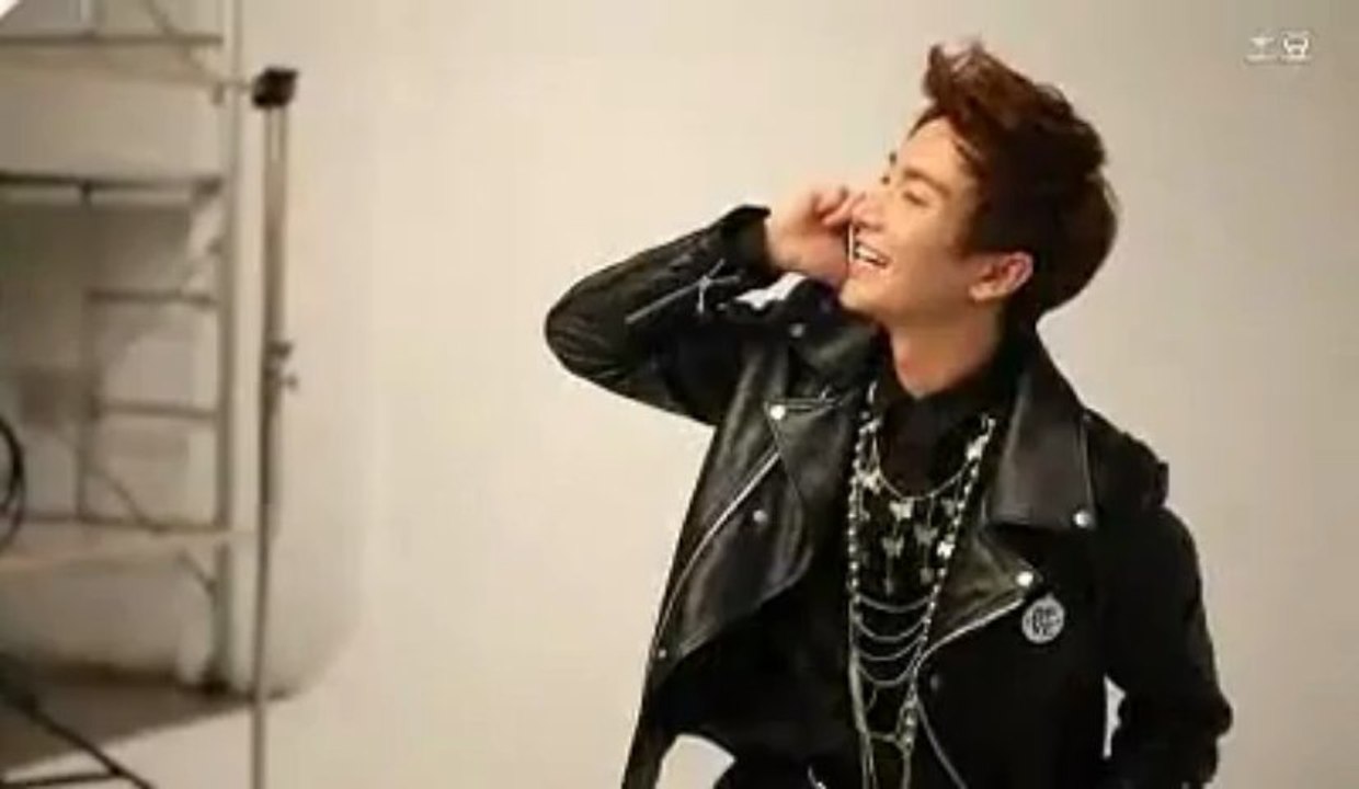 LG Optimus glare shooting scene - Leeteuk Cut