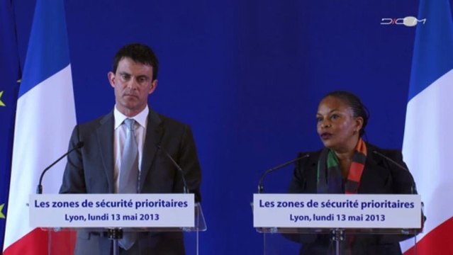 Conférence de presse du ministre lors de la journée sur les zones de sécurité prioritaires