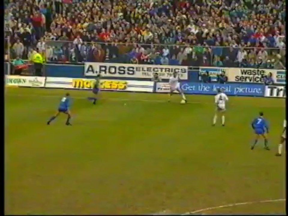 Leeds v Wimbledon (29.12.90 - first half)