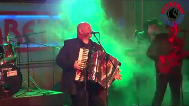 ARTURO RODRIGUEZ GUARDIANES DEL AMOR (Disculpe usted)