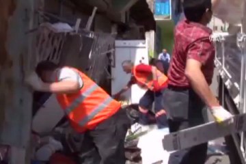 Çöp evdeki hurdalardan ikibin tl kazandı