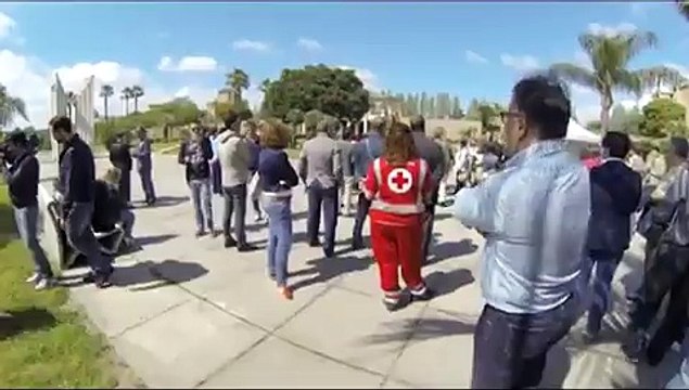 Napoli - Tira dritto, stop cocaina , a Scampia contro la droga (14.05.13)