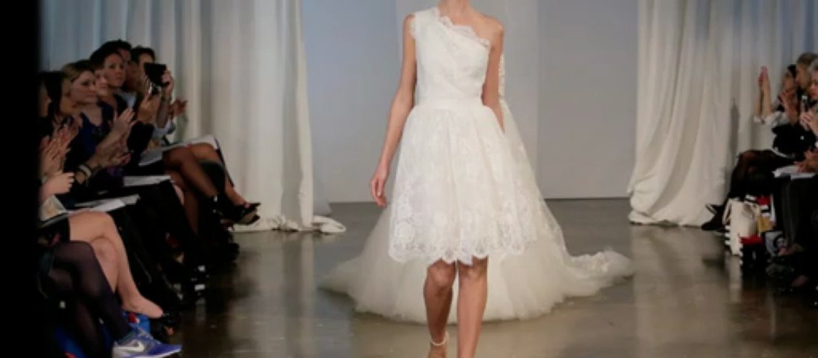 Frühjahr  Sommer 2014 Brautkleid Trends