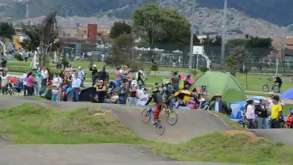 www.bmxinternationalteam.com  Living Colombian bmx