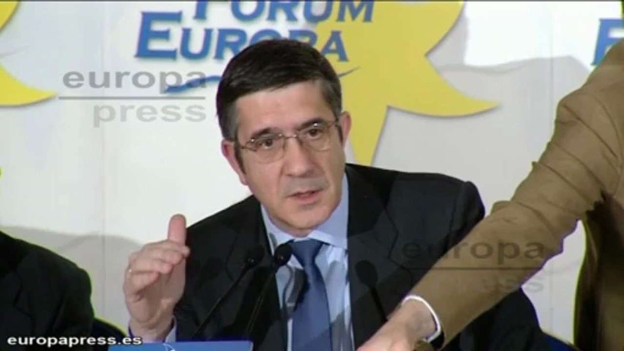 Patxi López pide que "respeten los tiempos" del PSOE