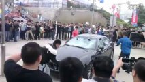 Un Chinois détruit sa Maserati Quattroporte