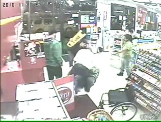 Raw video - wheelchair hero foils robbery