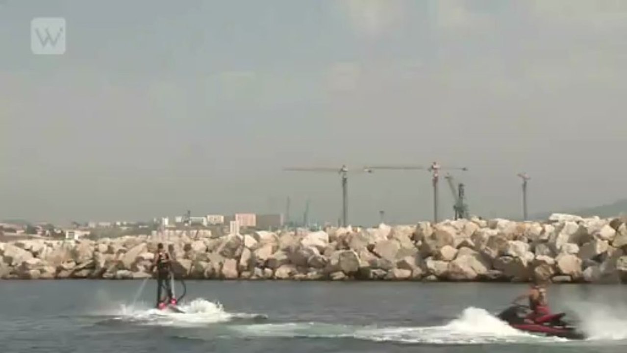 On a testé pour vous : Le Flyboard !