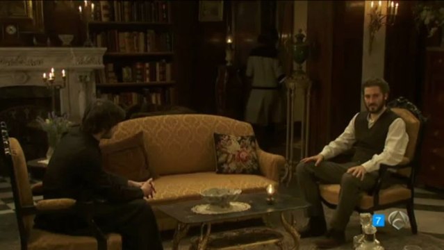 TRISTAN MARTIN AURORA VA A RECIBIR A UNA AMIGA ESDPV 15-05-2013