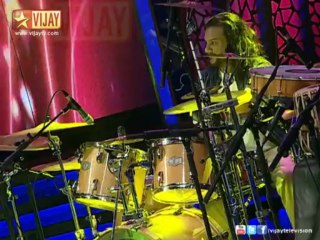 Dhanyashree sings Ninaithu Ninaithu