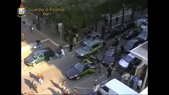 Bari - Documenti falsi per le regolarizzazioni, 650 denunce della Finanza (15.05.13)