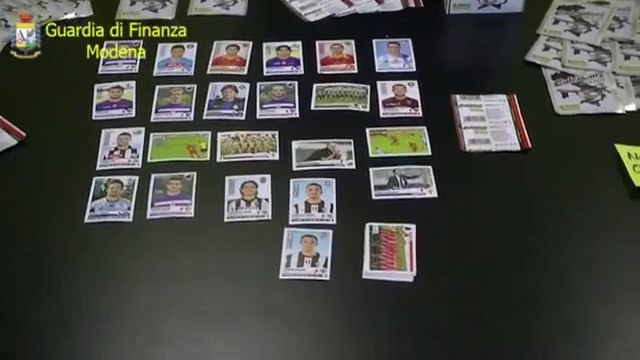 Modena - Sequestrate 5,7 milioni di false figurine Panini (15.05.13)