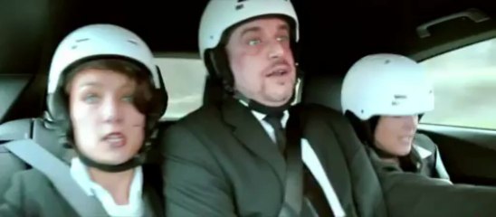 BMW M135i: "le chant de Noël le plus rapide du monde"