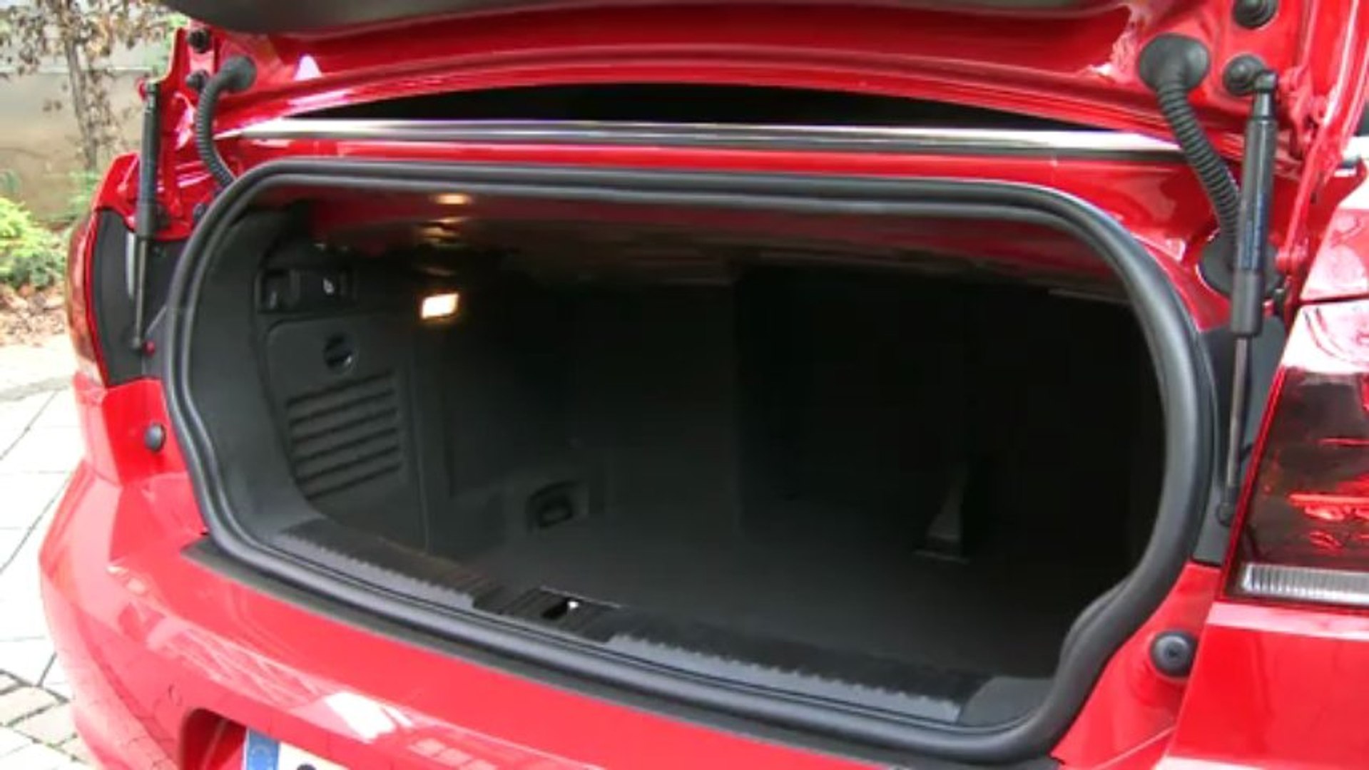 Essai Volkswagen Golf GTI Cabriolet 2.0 TSI 210 ch DSG6 2012 - Vidéo  Dailymotion