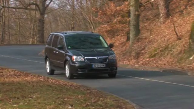 Essai Lancia Voyager 2.8 Multijet 163 ch Gold