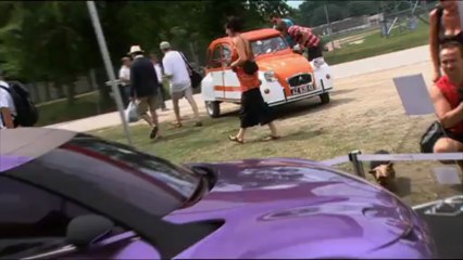 Rassemblement 2CV à Salbris