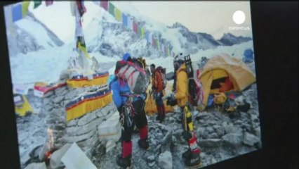 80 yaşında Everest'in zirvesine