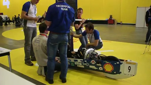 PIC - INSA Lyon - Shell Eco Marathon 2013 Jour 3