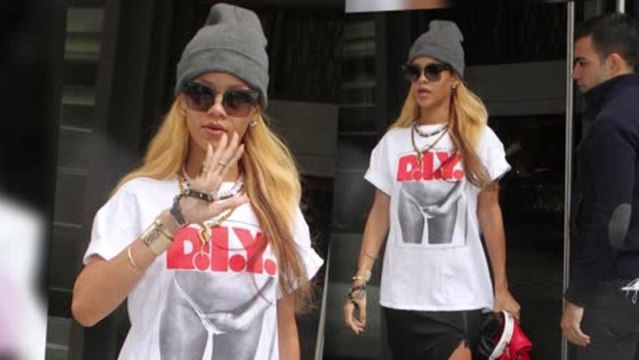 Rihanna Goes Solo in 'D.I.Y.' T-Shirt After Chris Brown Split