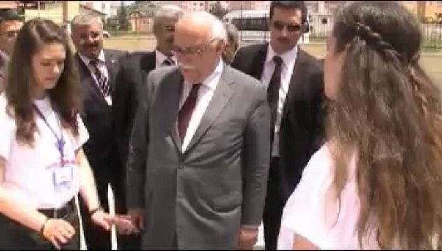 Bakan Avcı'nın EA Fen Lisesi Ziyareti