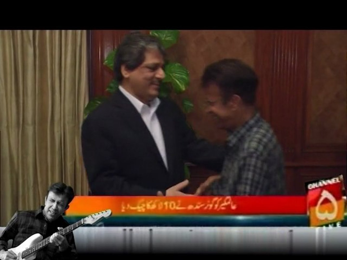 ⁣50,000 US $ will be arranged for the medical treatment of Alamgir assured by Governor Sindh