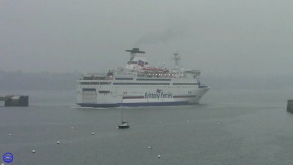 Brittany Ferries - Bretagne dans la brume à Saint Malo