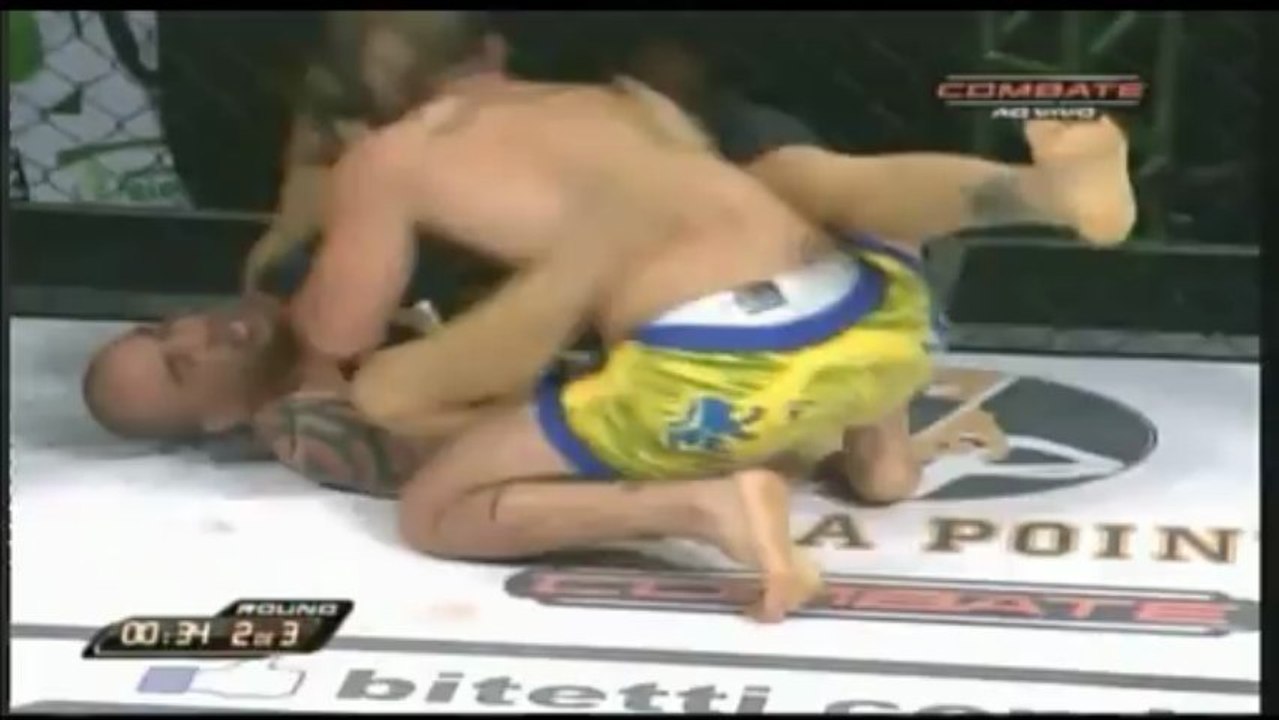 Bitteti Combat 15 - Daniel Hortegas x Tiago Ximarú