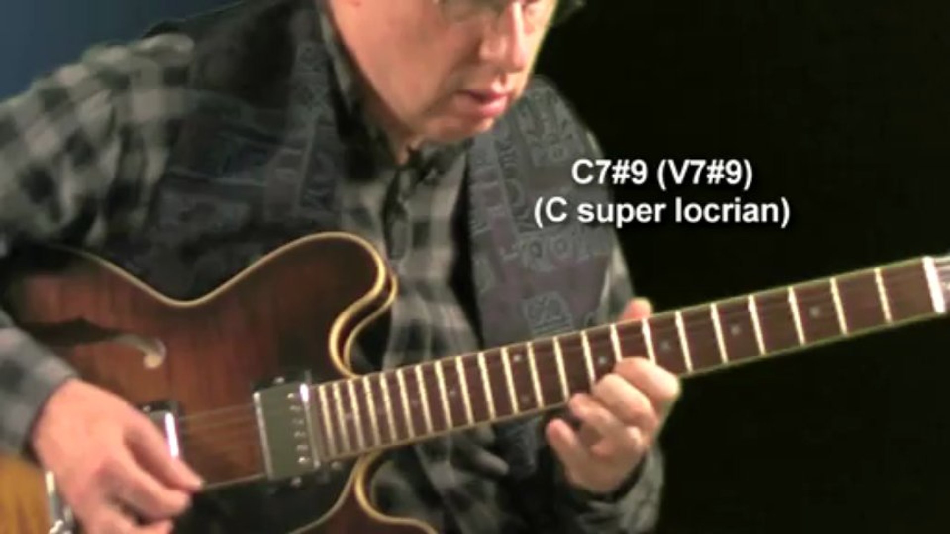 PDF Guitar Method with Tabs - 49 Essential Jazz Guitar Licks