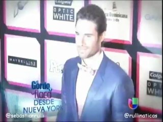 Sebastián Rulli y Eiza Gonzalez en el evento de televisa Upfront en NYC