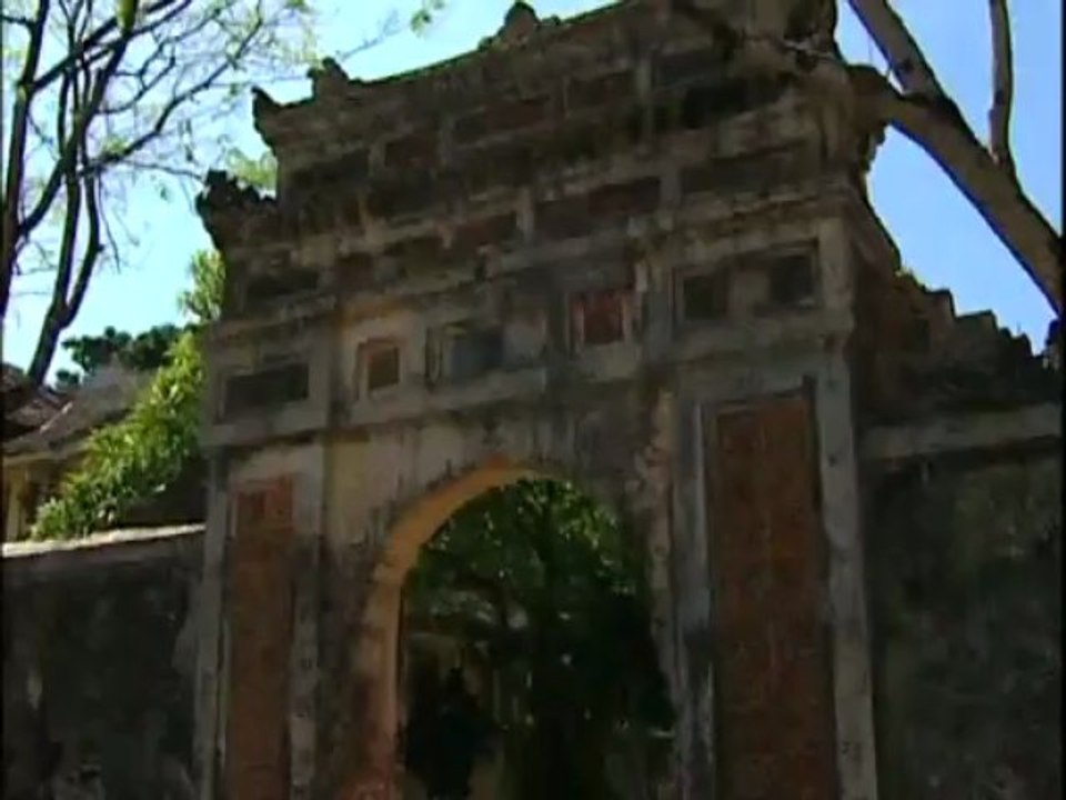 The History Channel- The Vietnam War  02.   Tet in Saigon and Hue War