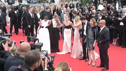 Cannes'da Altın Palmiye için mücadele başladı