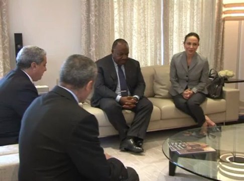 Audience accordée par le Président Ali Bongo Ondimba à la Fondation Lalla Salma Prévention et Traitement des Cancers