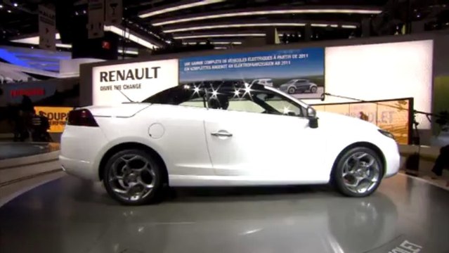 Renault Mégane CC - En direct du salon de Genève 2010