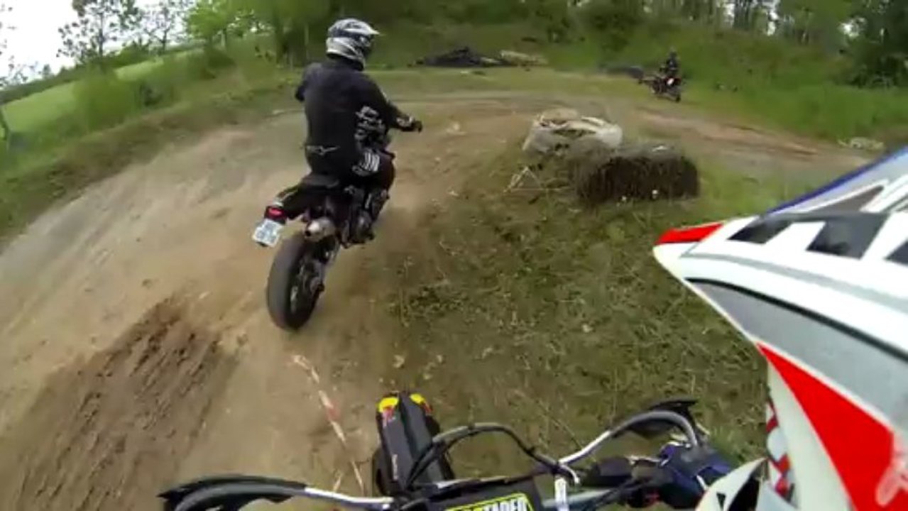 Ktm 690 smc à Belmont/rance Week 100%smc