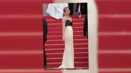 Скачать видео: Sparkling Emma Watson Watched The Kardashians Show For Bling Ring Role