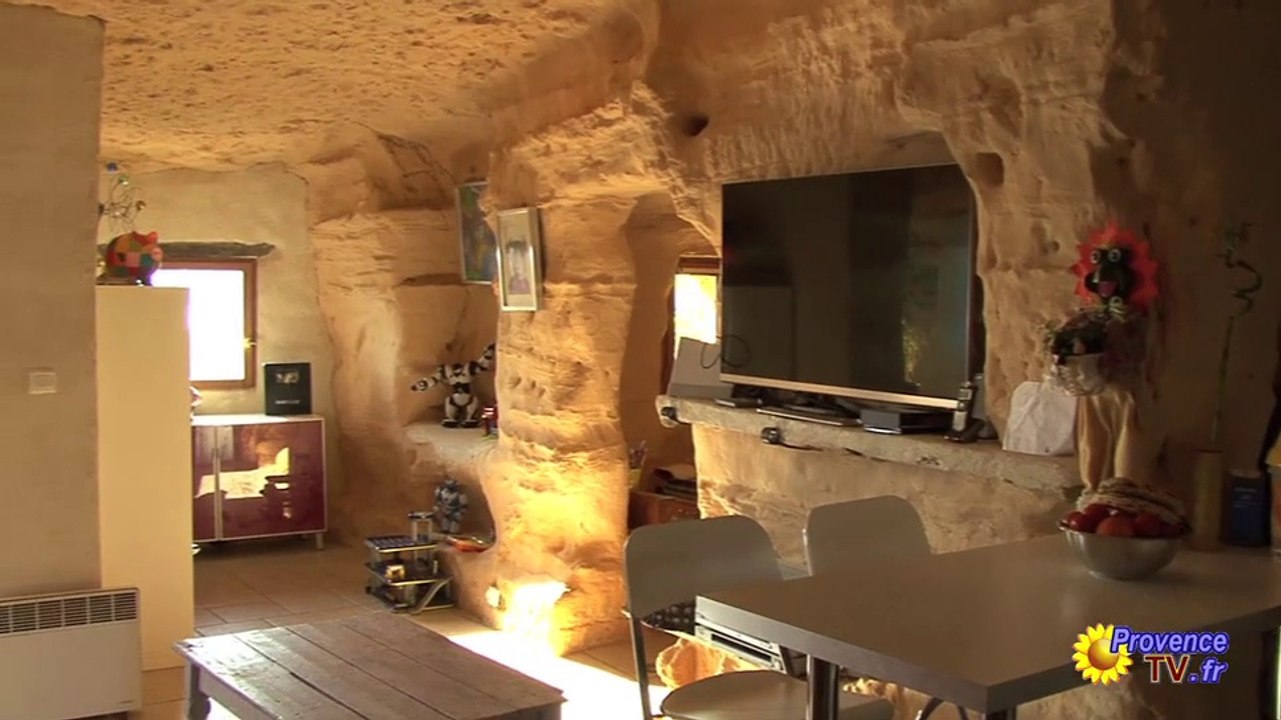 Troglodytes de Saint-Chamas 2/2