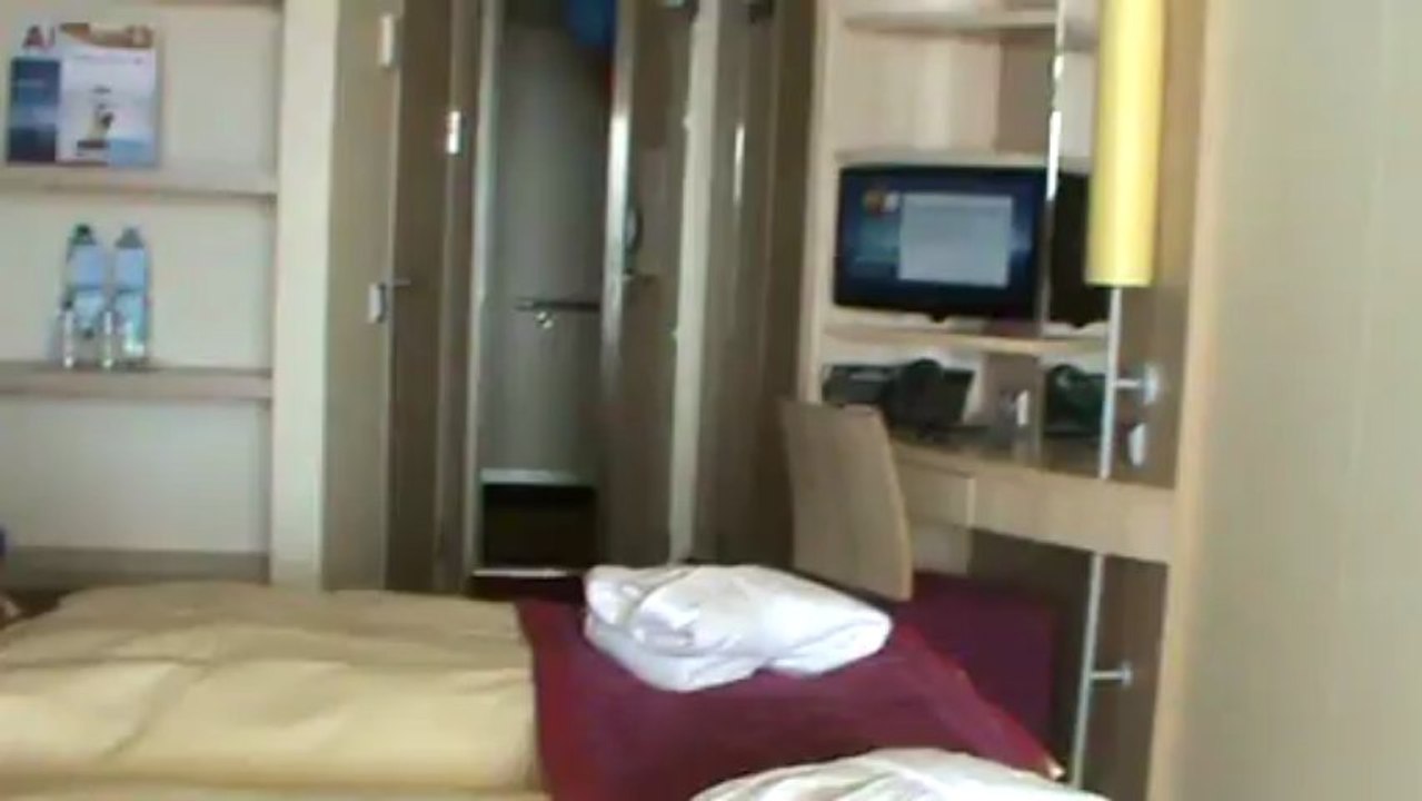 AIDAstella Hafen Reisebüro Fella  AIDAstella