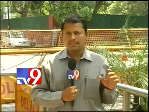 Will Sonia drop tainted A.P ministers