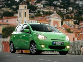 Mitsubishi Space Star 2013
