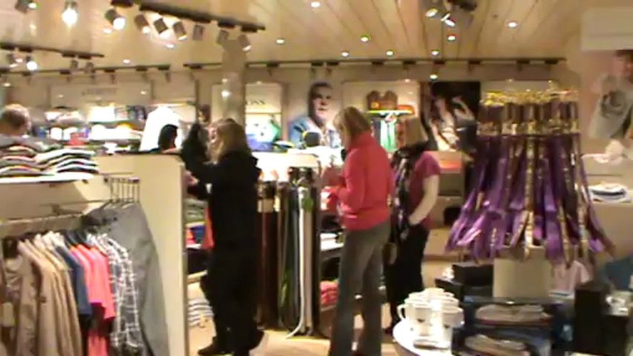 AIDAstella Hafen Reisebüro Fella  AIDAstella