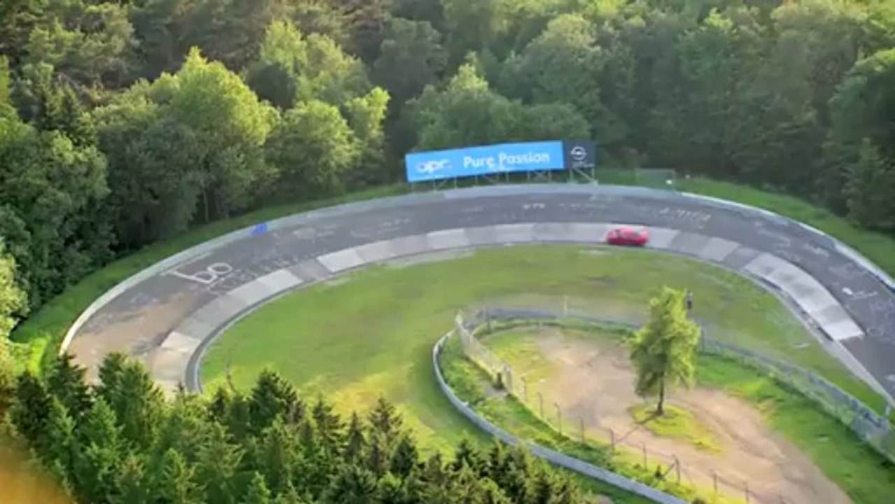 Audi R8 e-tron, record sur le Nürburgring